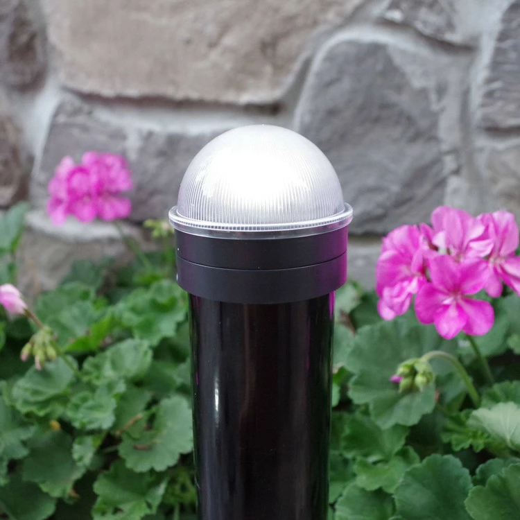 Classy Caps Chainlink Summit Solar Post Cap 5 Classy Caps Chainlink Summit Solar Post Cap - Image 3