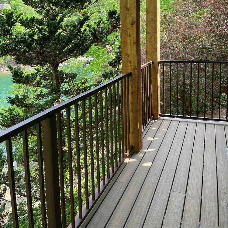 Trex Signature Aluminum Rail Kit W/ Square Balusters - 42" 6 Trex Signature Aluminum Rail Kit W/ Square Balusters - 42" - Image 4